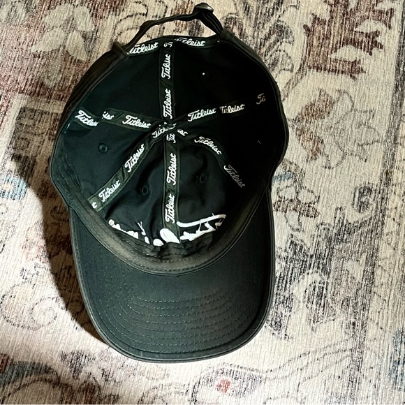 Titleist Golf Hat Cap Green White Embroidered Strap BacK Ocean Acres CC - Picture 6 of 6